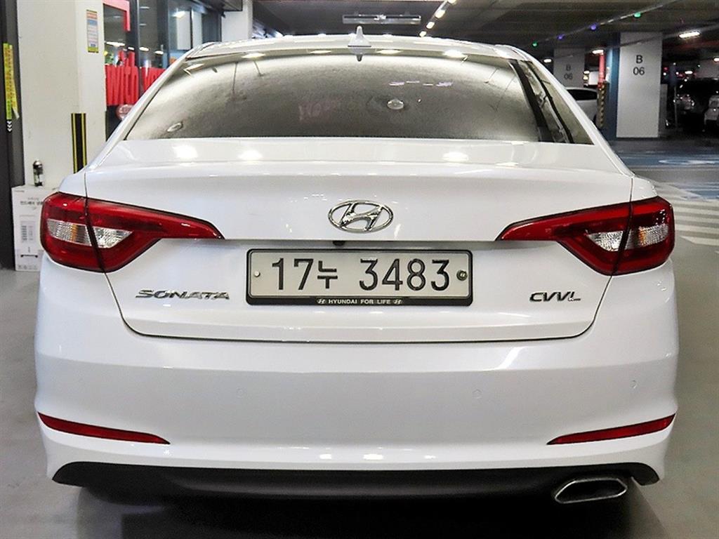 HYUNDAI Sonata - Vista 5