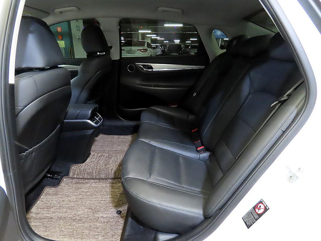HYUNDAI Grandeur - Vista 7