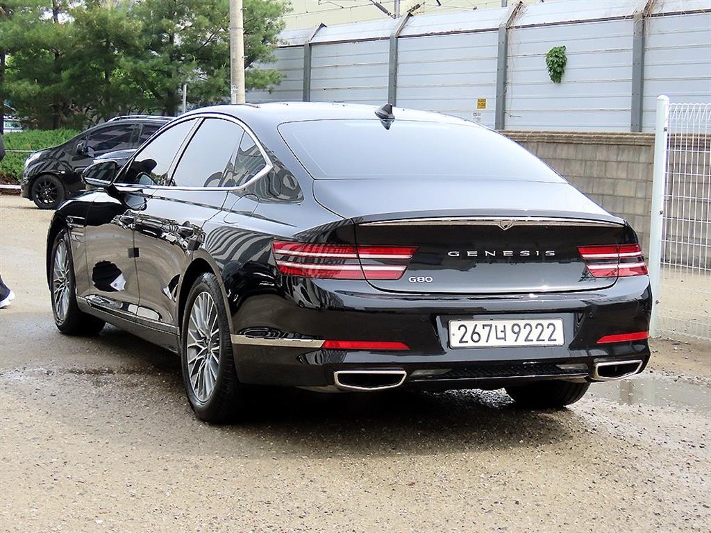 Genesis G80 - Vista 3