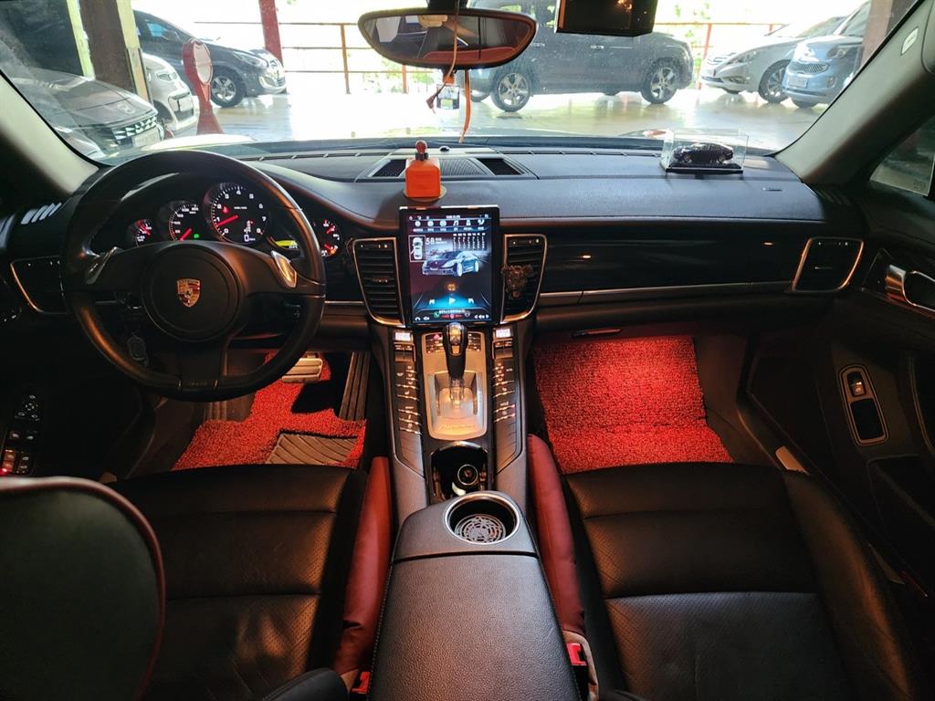 Porsche Panamera 2011 Negro - Importación desde Corea - HF Imports Iquique - Foto 1