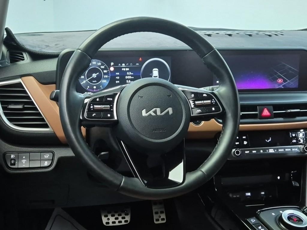 KIA Seltos - Vista 9