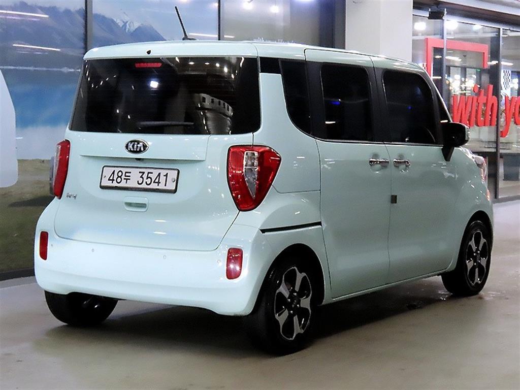 KIA Ray - Vista 4