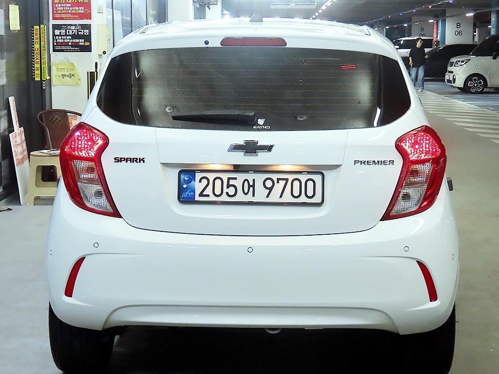 Chevrolet Spark - Vista 5