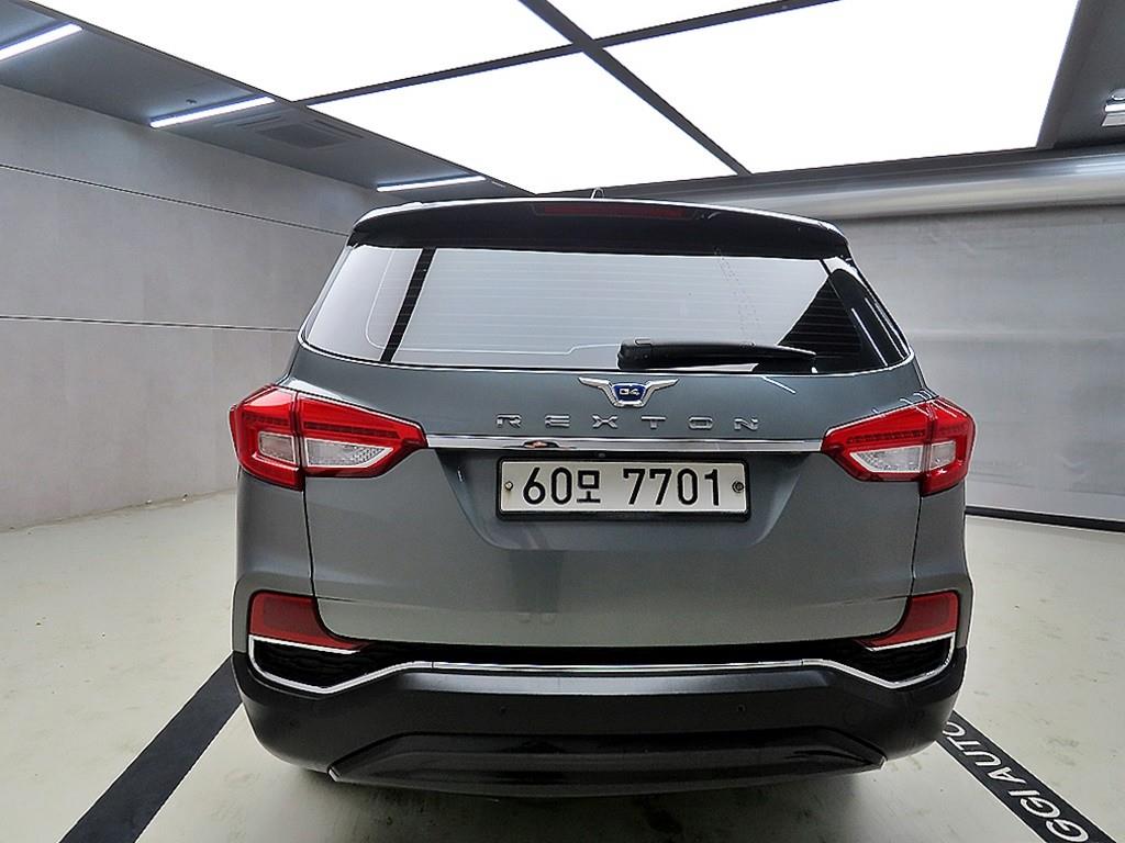 Ssangyong Rexton - Vista 3