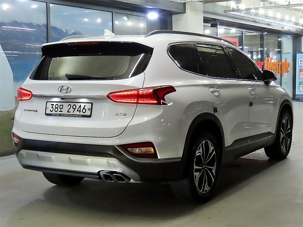 HYUNDAI Santa Fe - Vista 4