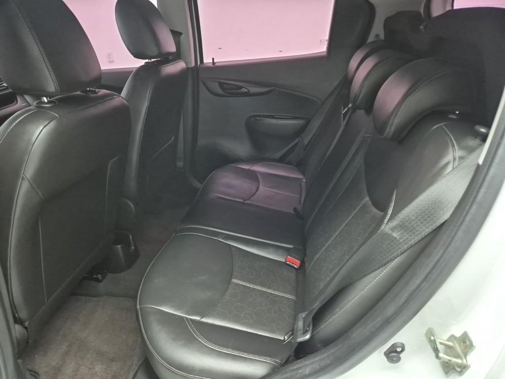 Chevrolet Spark - Vista 12