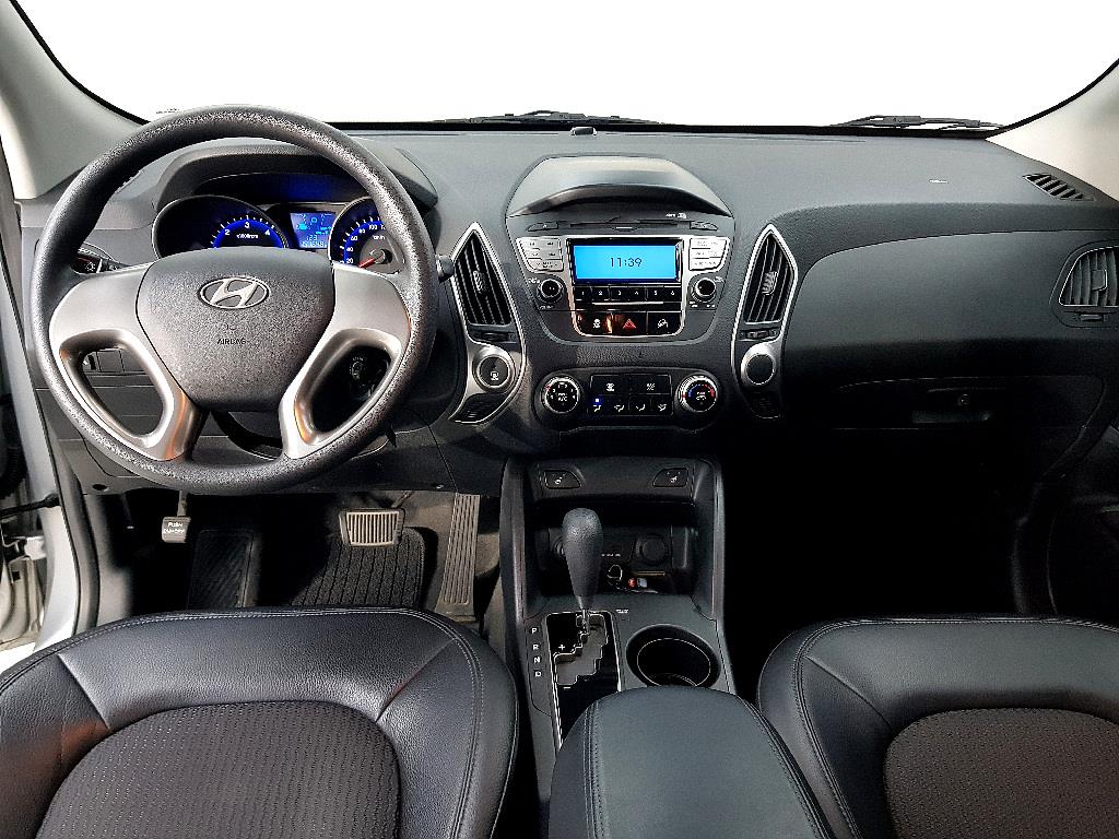 HYUNDAI Tucson - Vista 5