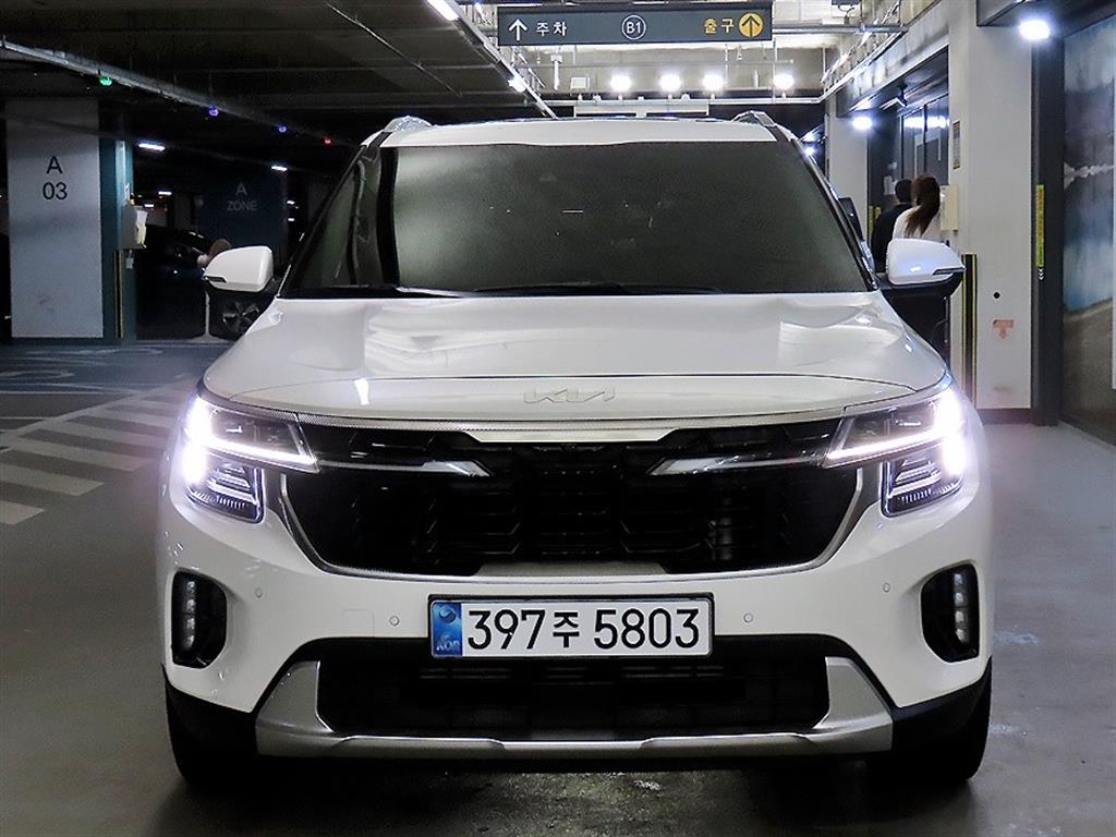 KIA Seltos - Vista 2