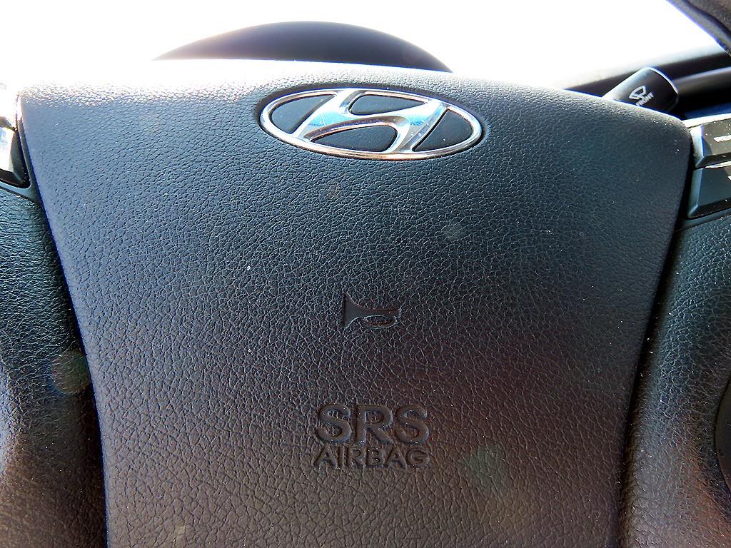 HYUNDAI Sonata 2012 Plateado - Importación desde Corea - HF Imports Iquique - Foto 16