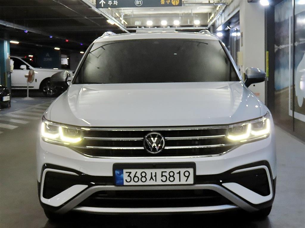 Volkswagen Tiguan - Vista 2
