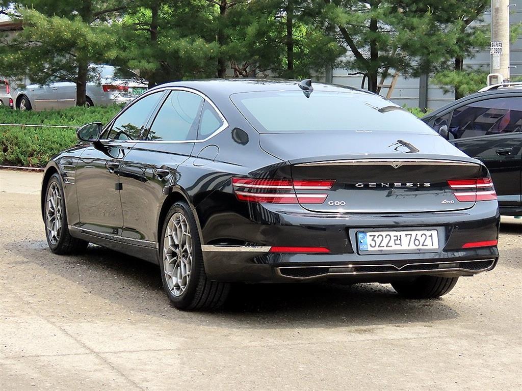 Genesis G80 - Vista 3