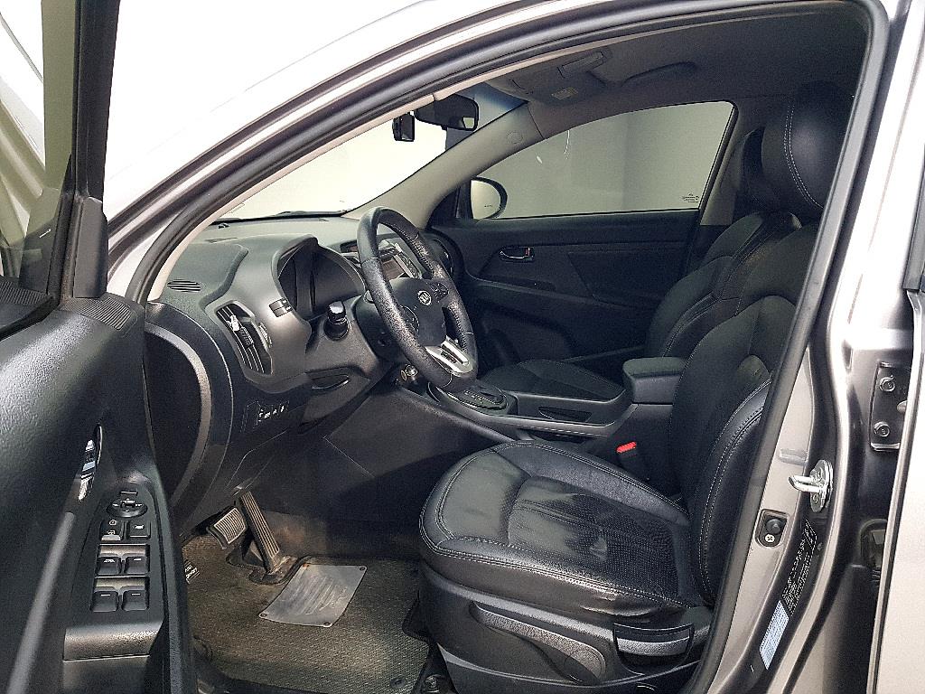 KIA Sportage - Vista 8