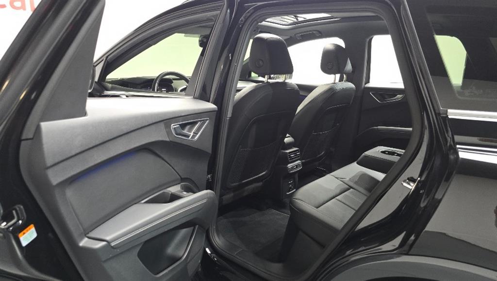 Audi Q4 2022 Negro - Importación desde Corea - HF Imports Iquique - Foto 16