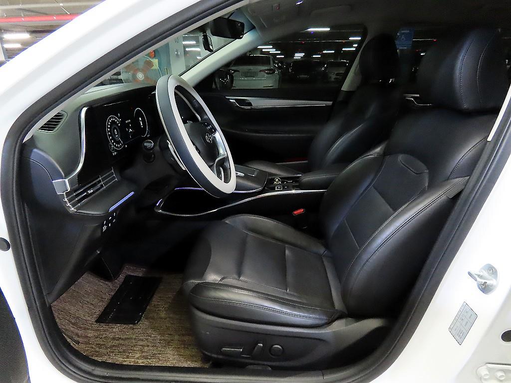 HYUNDAI Grandeur - Vista 6