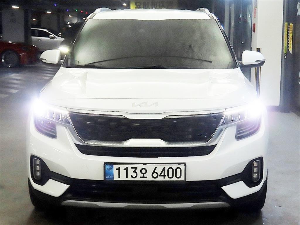 KIA Seltos - Vista 2