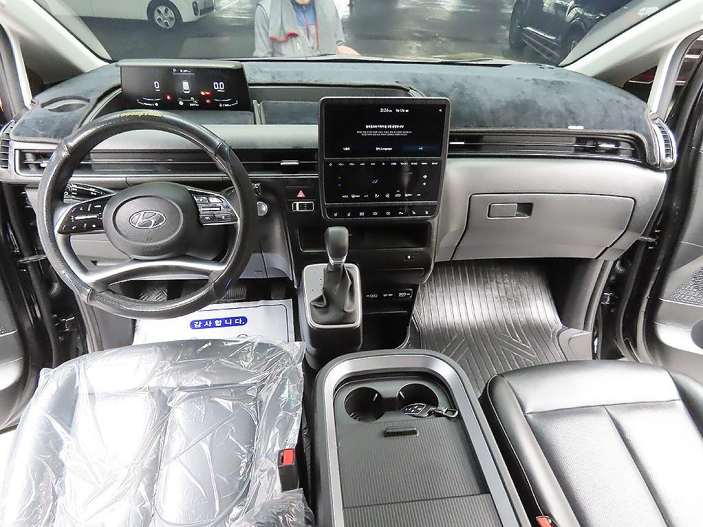 HYUNDAI Staria 2024 Negro - Importación desde Corea - HF Imports Iquique - Foto 13