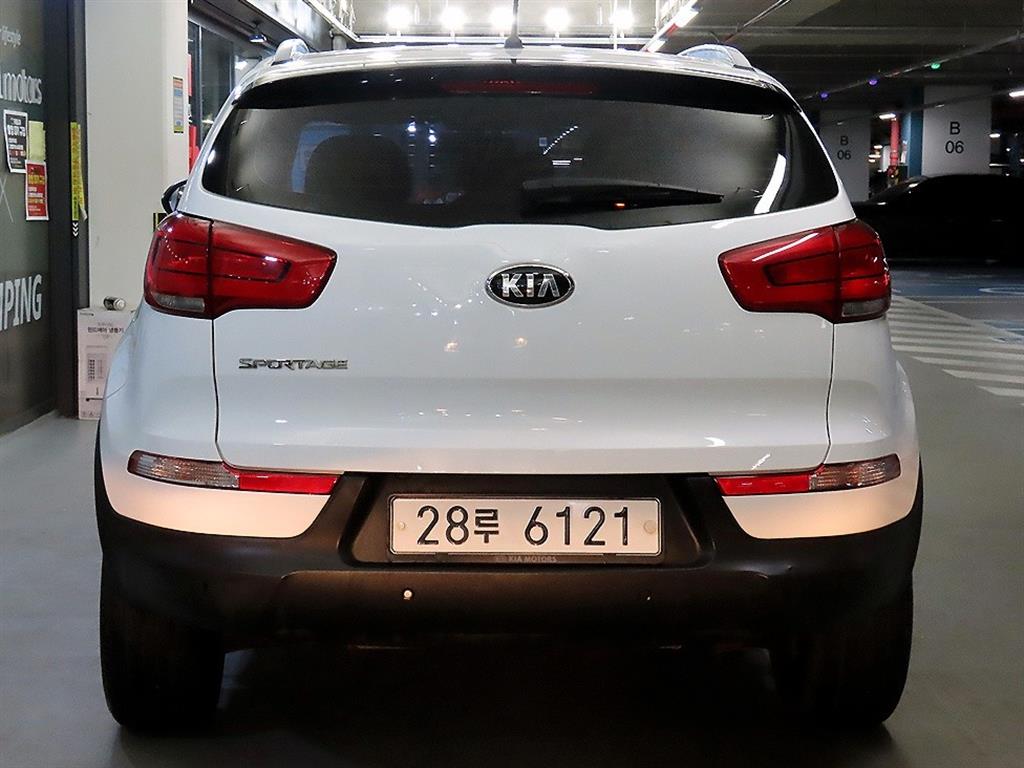 KIA Sportage - Vista 5