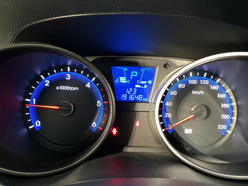 HYUNDAI Tucson - Vista 6