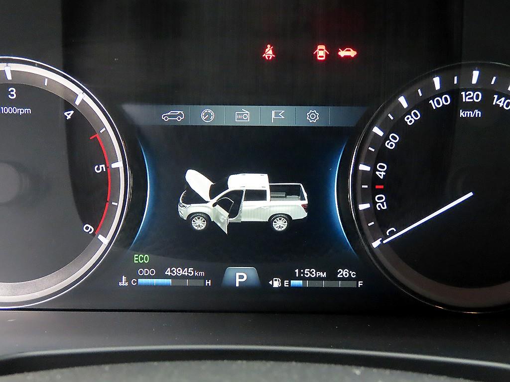 Ssangyong Rexton - Vista 9