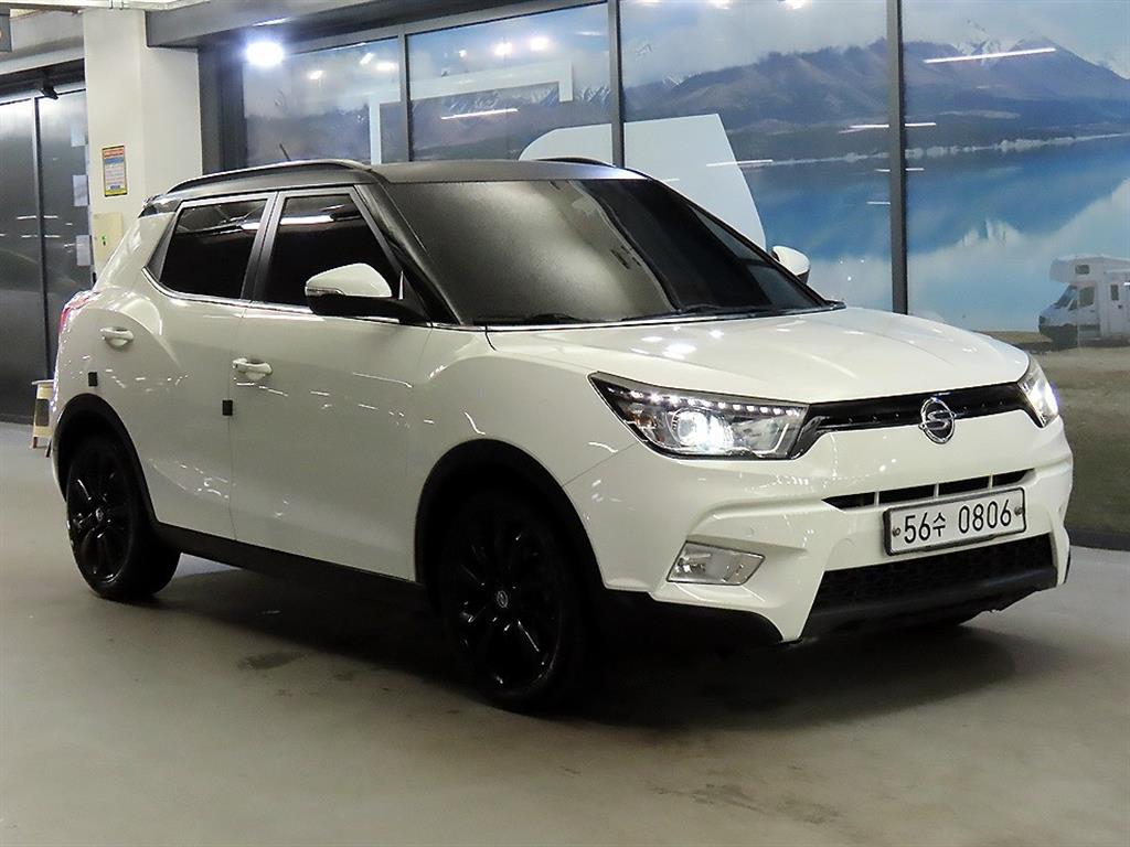 Ssangyong Tivoli 2016 Blanco - Importación desde Corea - HF Imports Iquique - Foto 1