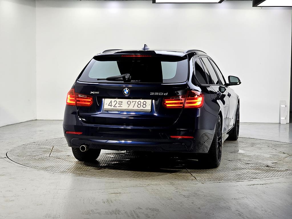 BMW 3 series - Vista 3