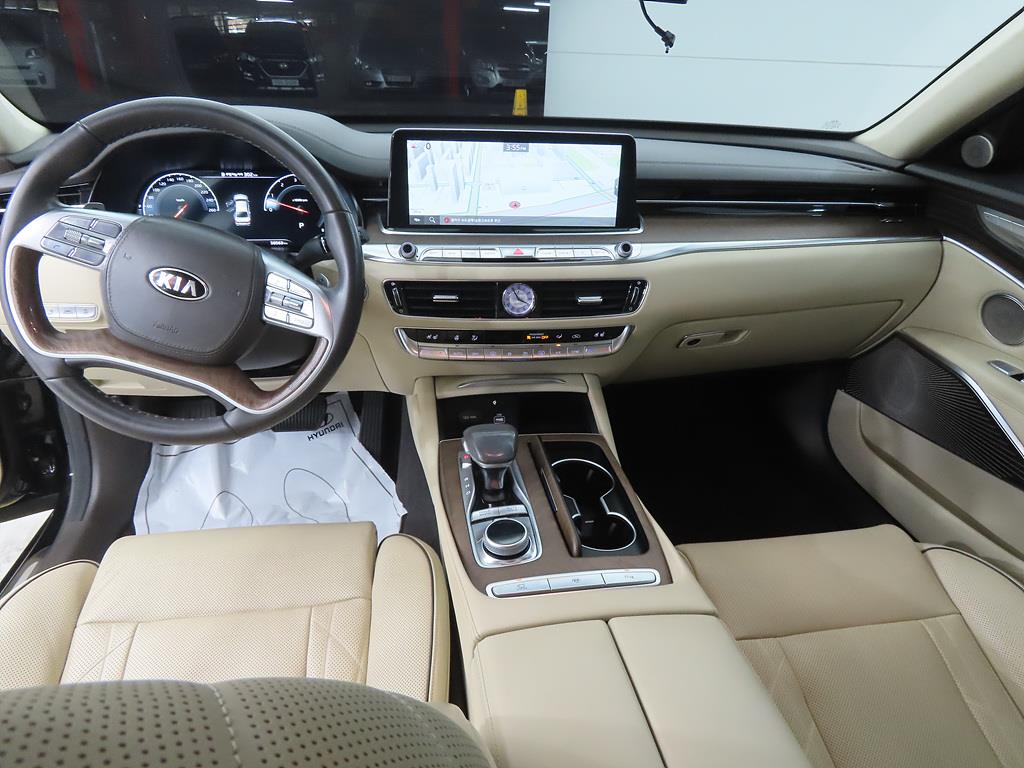 KIA K9 - Vista 7