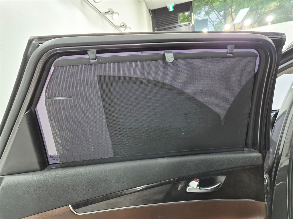 KIA Sorento - Vista 8