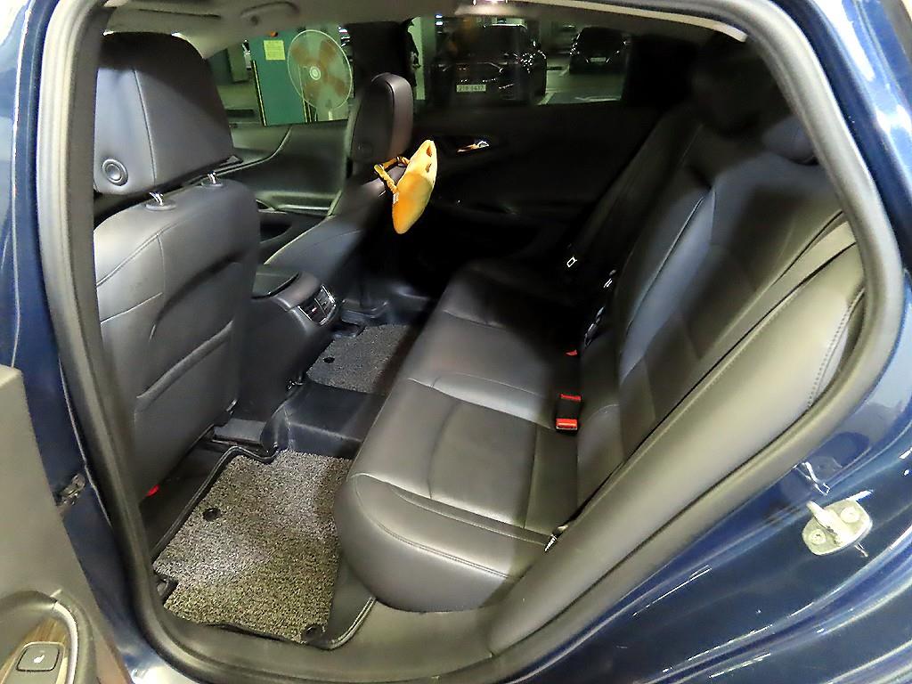 Chevrolet Malibu - Vista 7