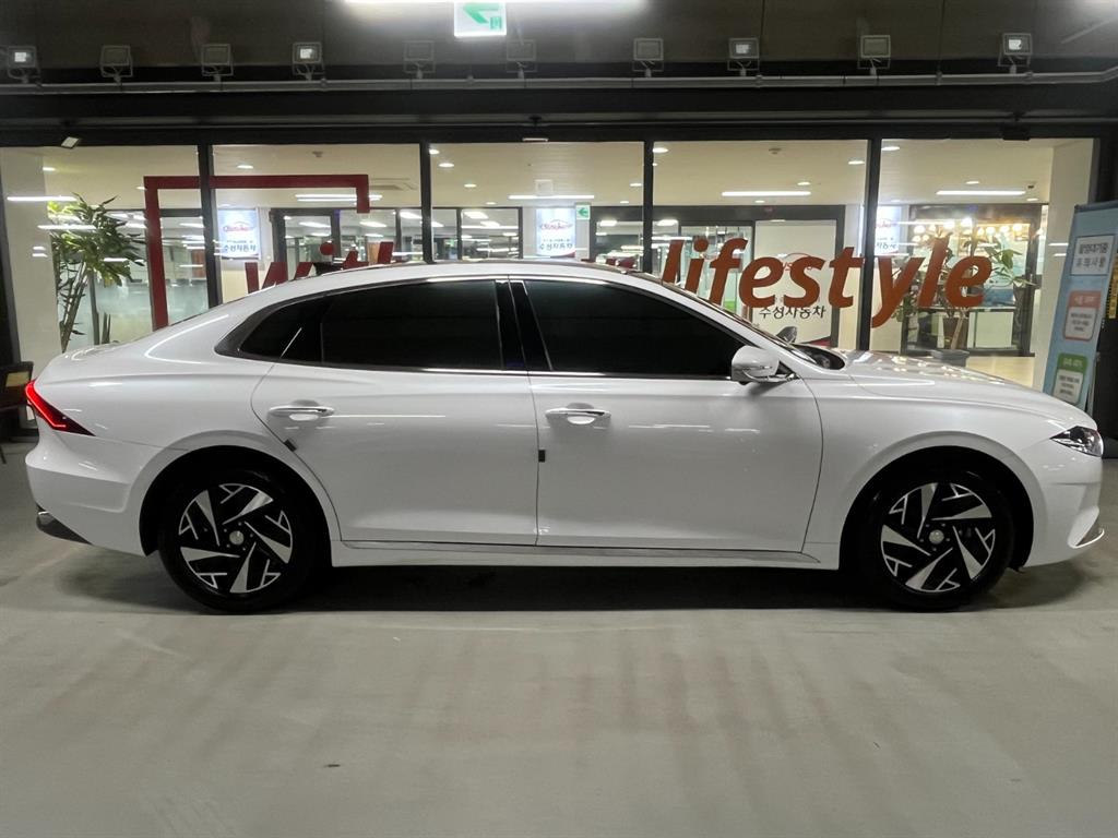 HYUNDAI Grandeur - Vista 3
