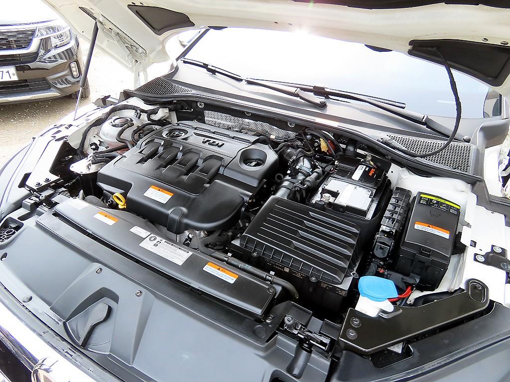 Volkswagen Arteon 2019 Blanco - Importación desde Corea - HF Imports Iquique - Foto 19