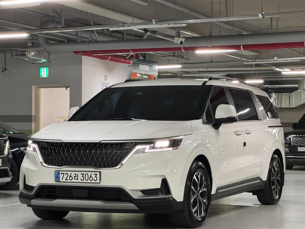 KIA Carnival - Vista 3