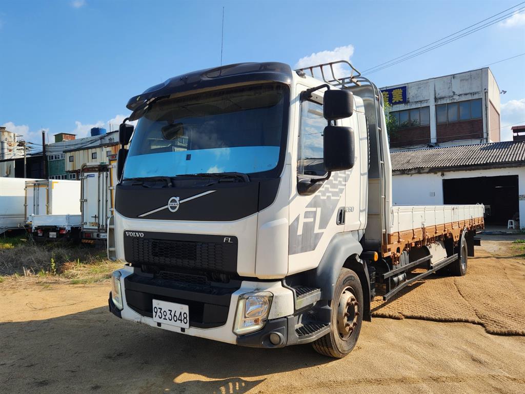 medium and large cargo Cargo 2017 Blanco - Importación desde Corea - HF Imports Iquique - Foto 1
