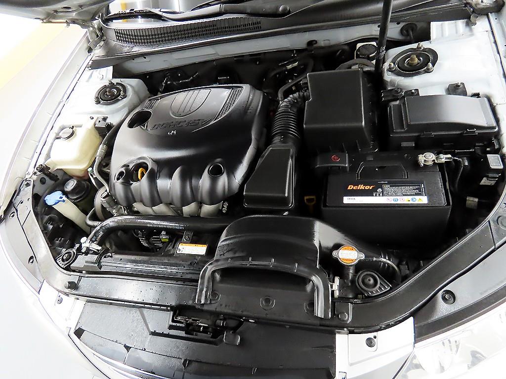 HYUNDAI Sonata 2009 Plateado - Importación desde Corea - HF Imports Iquique - Foto 16