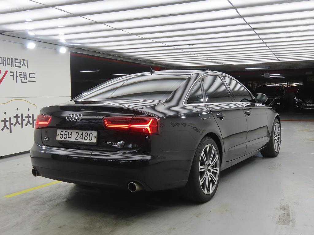 Audi A6 - Vista 4