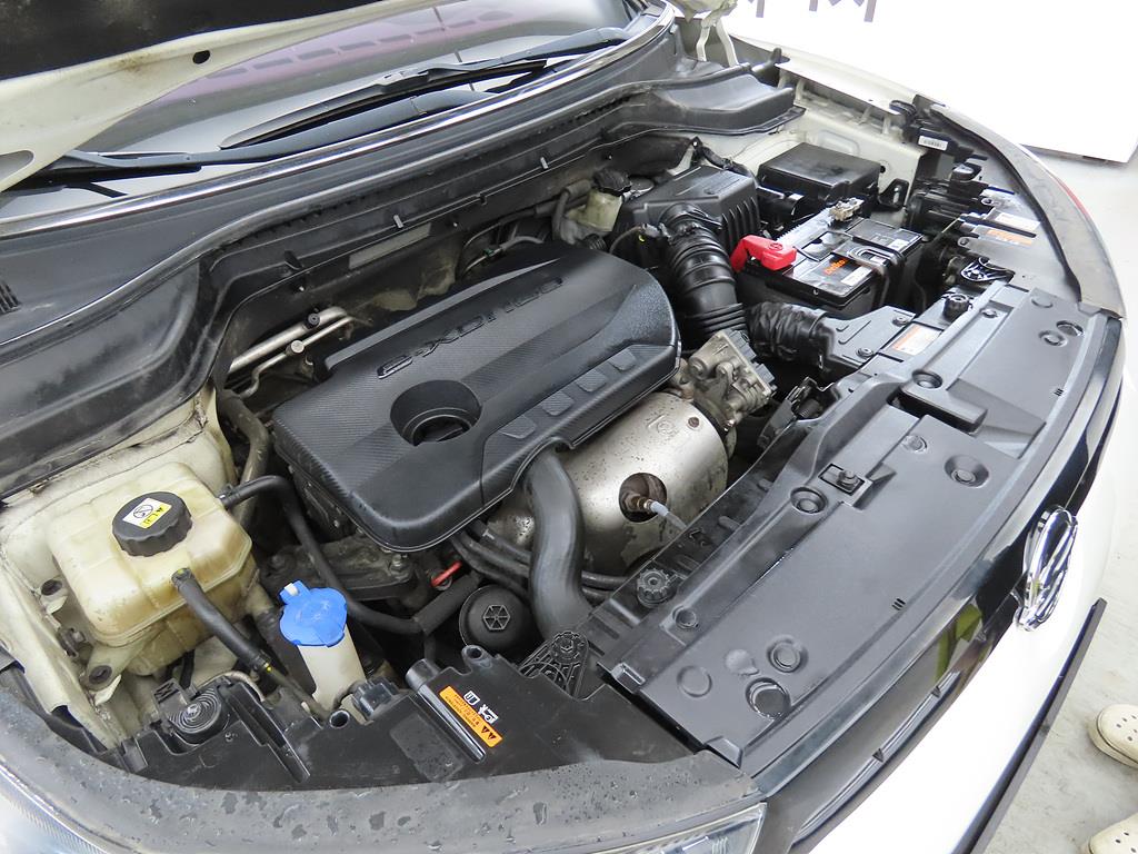 Ssangyong Tivoli 2019 Blanco - Importación desde Corea - HF Imports Iquique - Foto 19