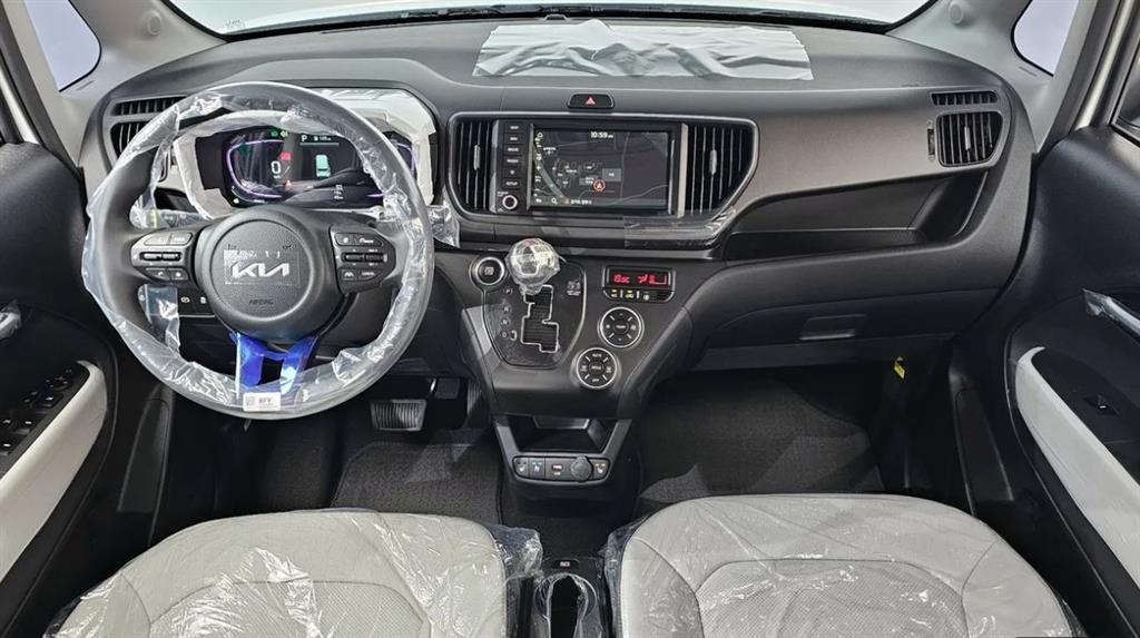 KIA Ray - Vista 10