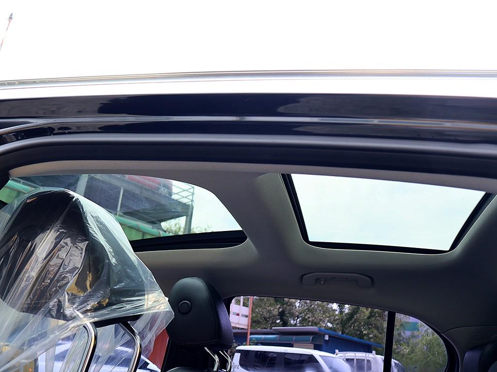 Mercedes Benz GLA Class 2017 Negro - Importación desde Corea - HF Imports Iquique - Foto 12