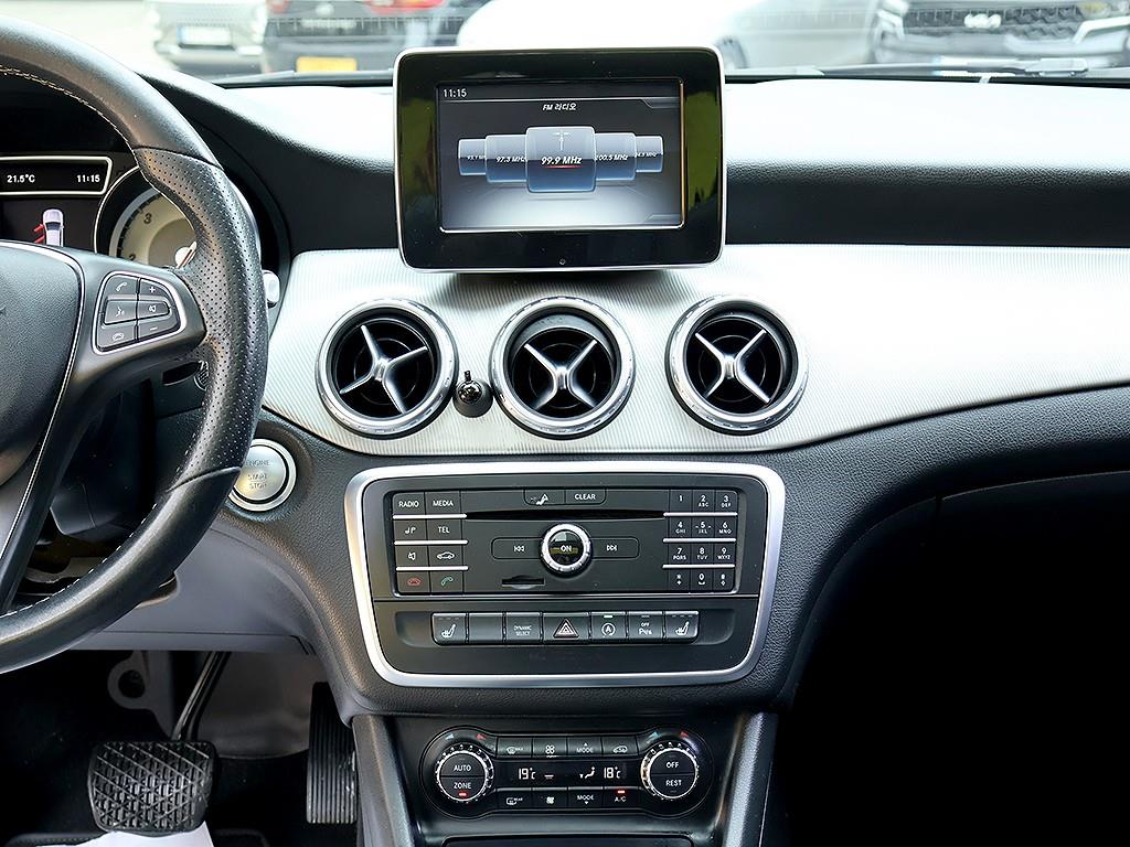 Mercedes Benz GLA Class 2017 Negro - Importación desde Corea - HF Imports Iquique - Foto 8