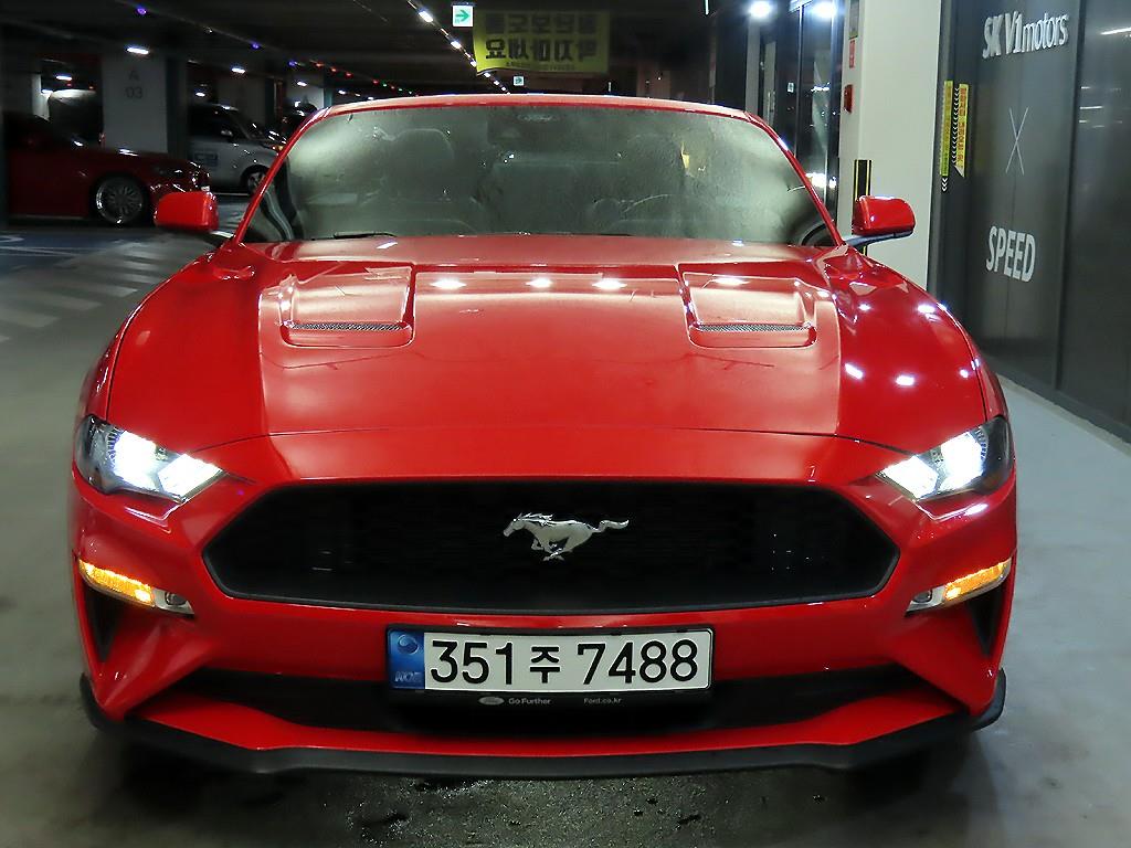 Ford Mustang - Vista 7