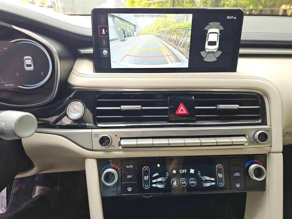 Genesis G70 - Vista 10