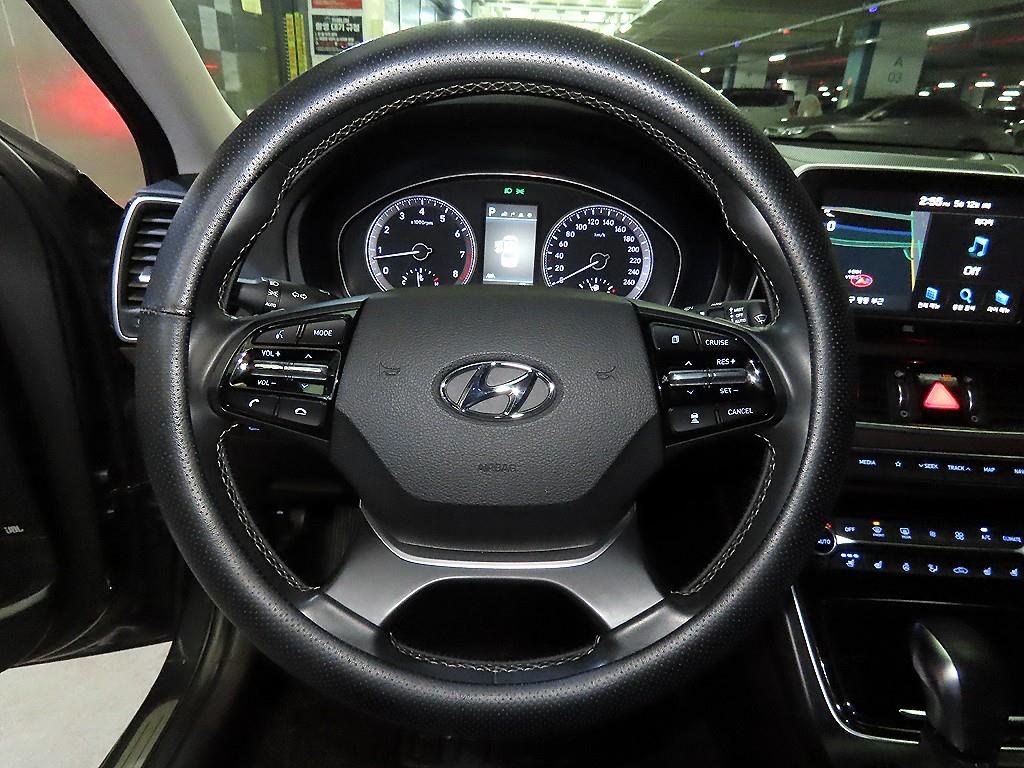 HYUNDAI Grandeur - Vista 8