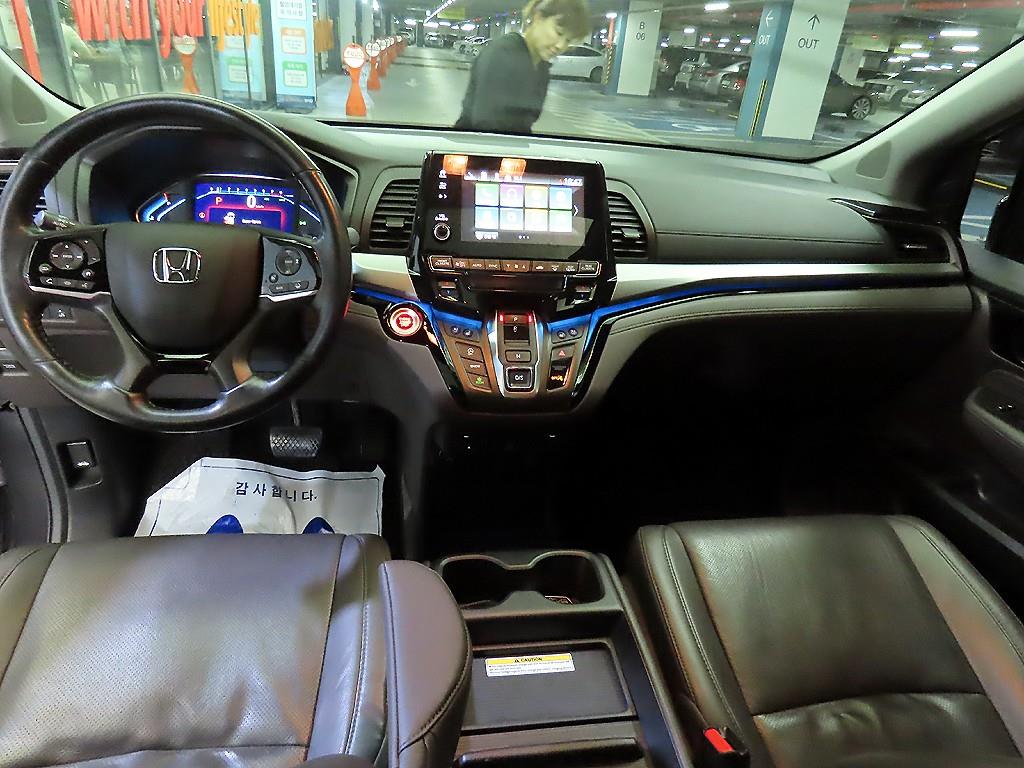 Honda Odyssey - Vista 9
