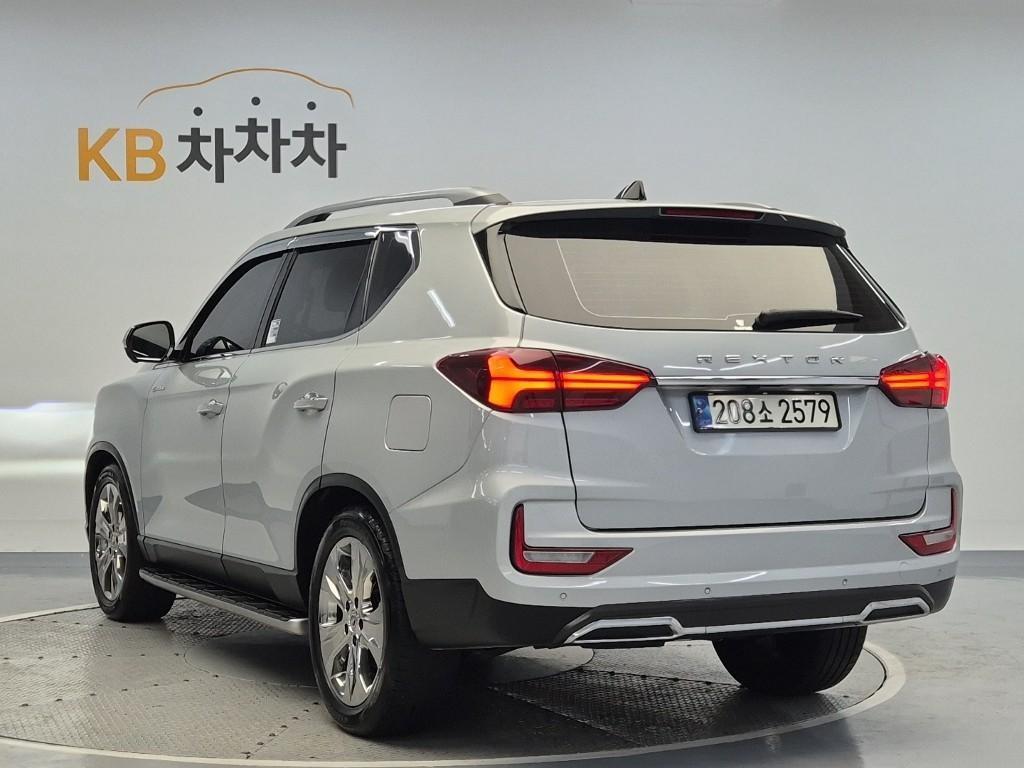 Ssangyong Rexton - Vista 2
