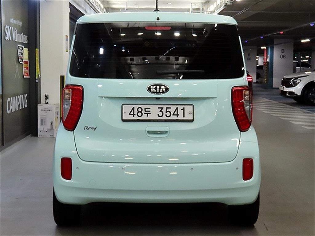 KIA Ray - Vista 5