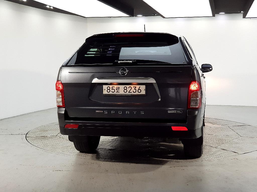 Ssangyong Korando - Vista 3