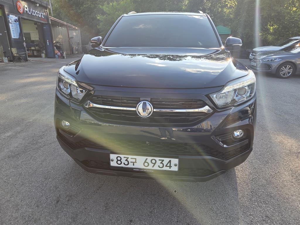 Ssangyong Rexton 2019 Azul - Importación desde Corea - HF Imports Iquique - Foto 1