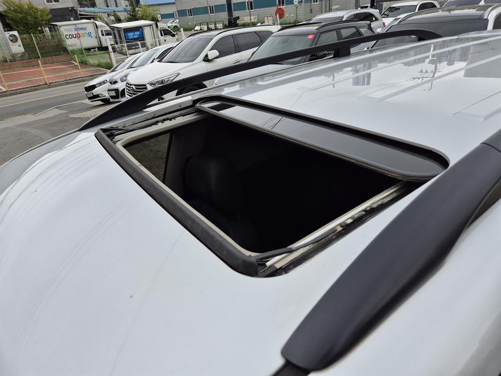 Ssangyong Rexton 2015 Plateado - Importación desde Corea - HF Imports Iquique - Foto 13