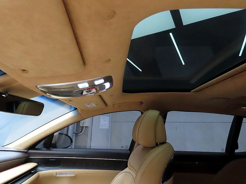 Genesis G90 2023 Negro - Importación desde Corea - HF Imports Iquique - Foto 16