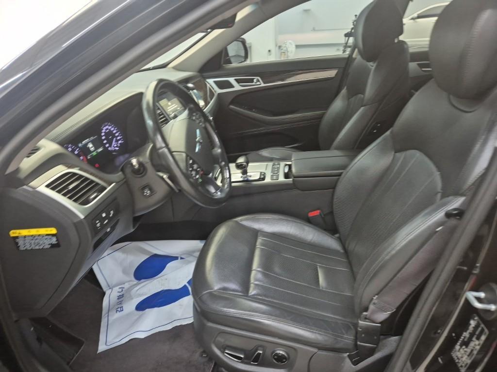 Genesis G80 - Vista 11