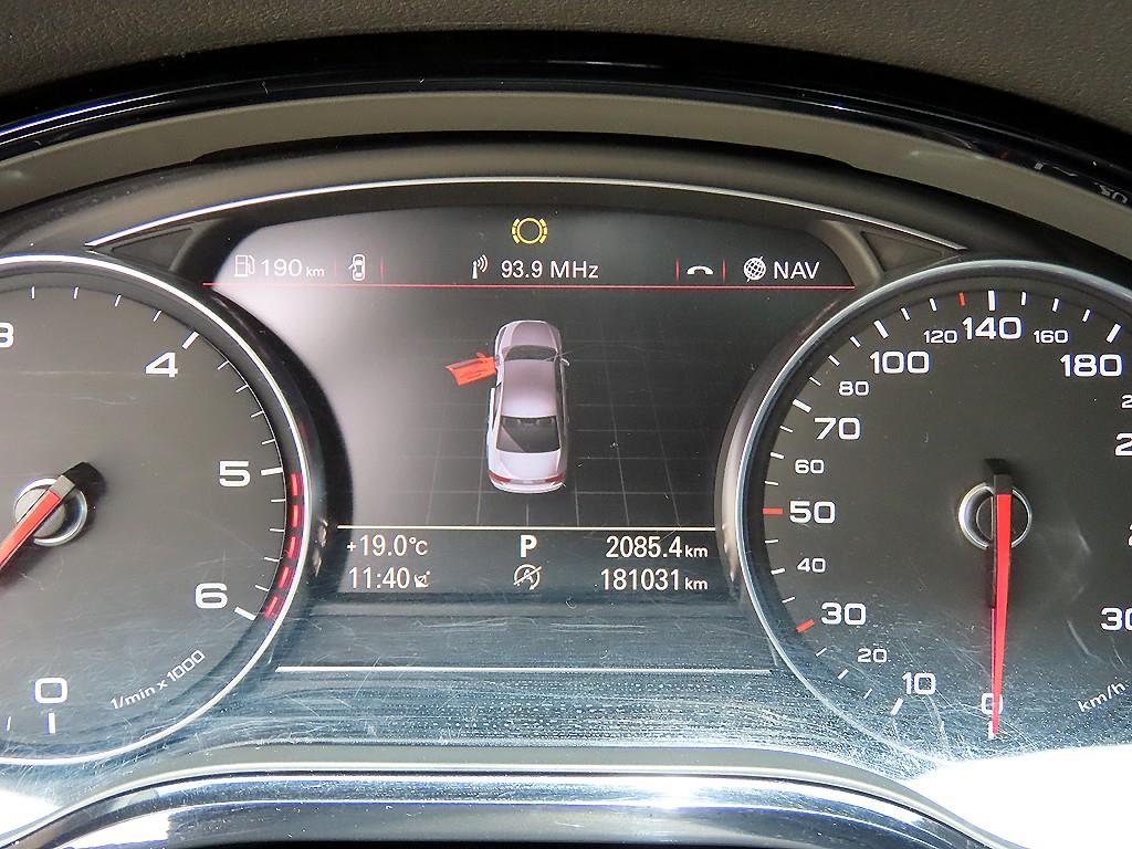 Audi A8 - Vista 9